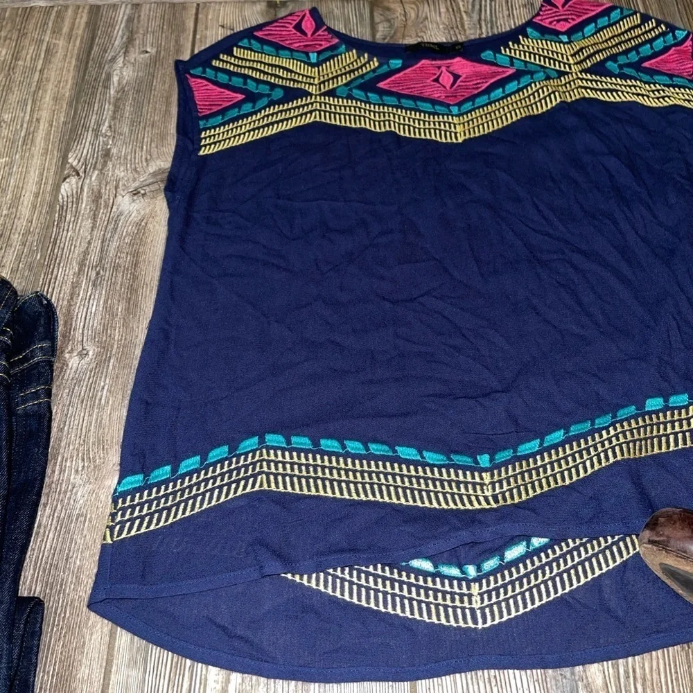 THML Navy Embroidered Sleeveless Top - Picture 3 of 6
